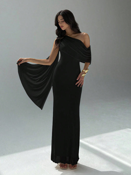 VESTIDO DE FIESTA ASIMÉTRICO