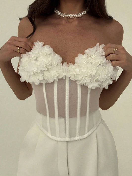 TOP CON TRANSPARENCIA Y DETALLE EN FLORES